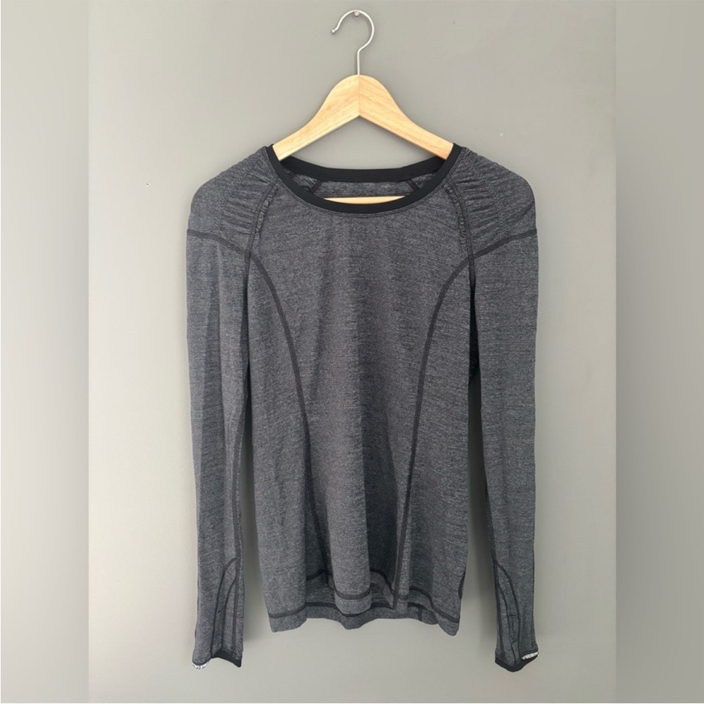 lululemon athletica Gray Long Sleeve Top